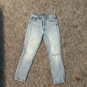 Gap Women’s Cheeky Straight Jeans